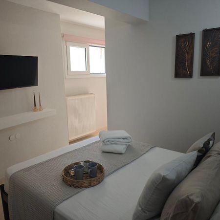 Mary'S Cozy Apartment อเล็กซานโดรโพลิส ภายนอก รูปภาพ