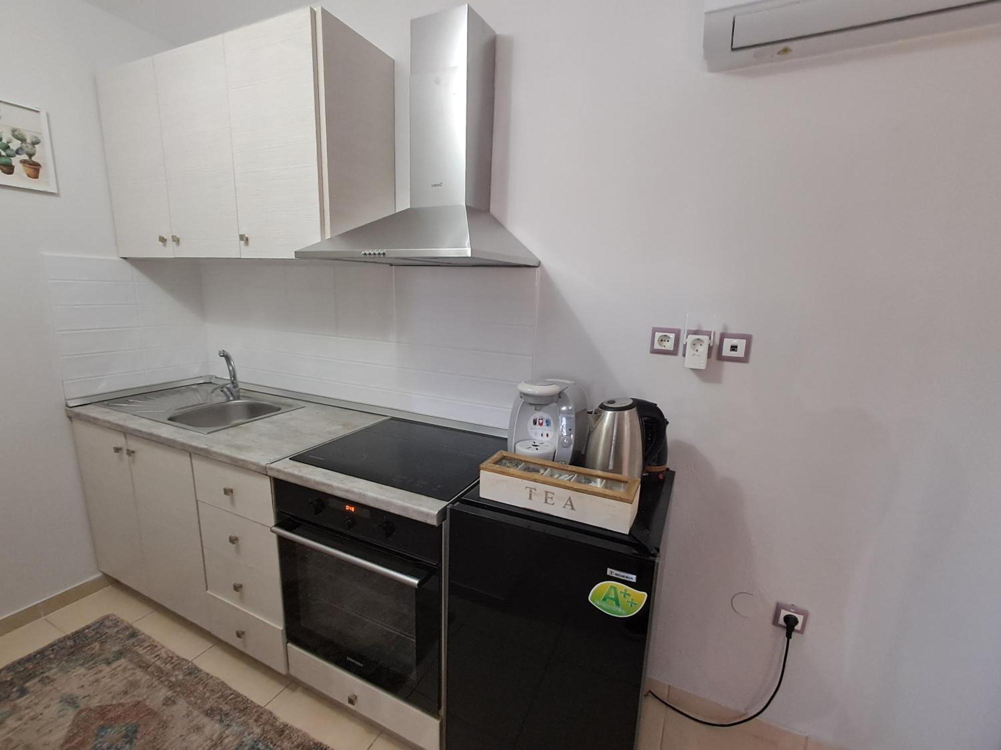 Mary'S Cozy Apartment อเล็กซานโดรโพลิส ภายนอก รูปภาพ