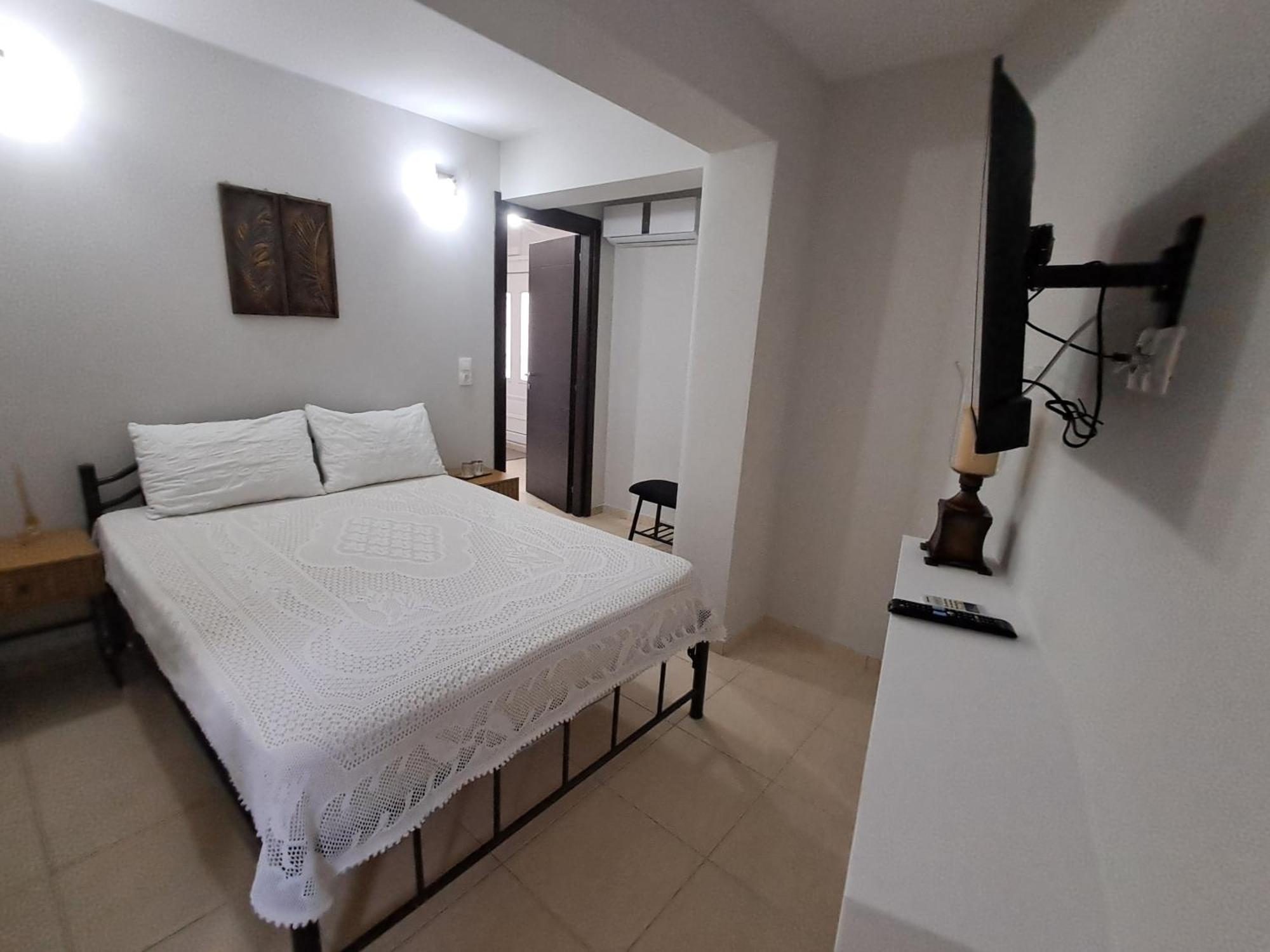 Mary'S Cozy Apartment อเล็กซานโดรโพลิส ภายนอก รูปภาพ