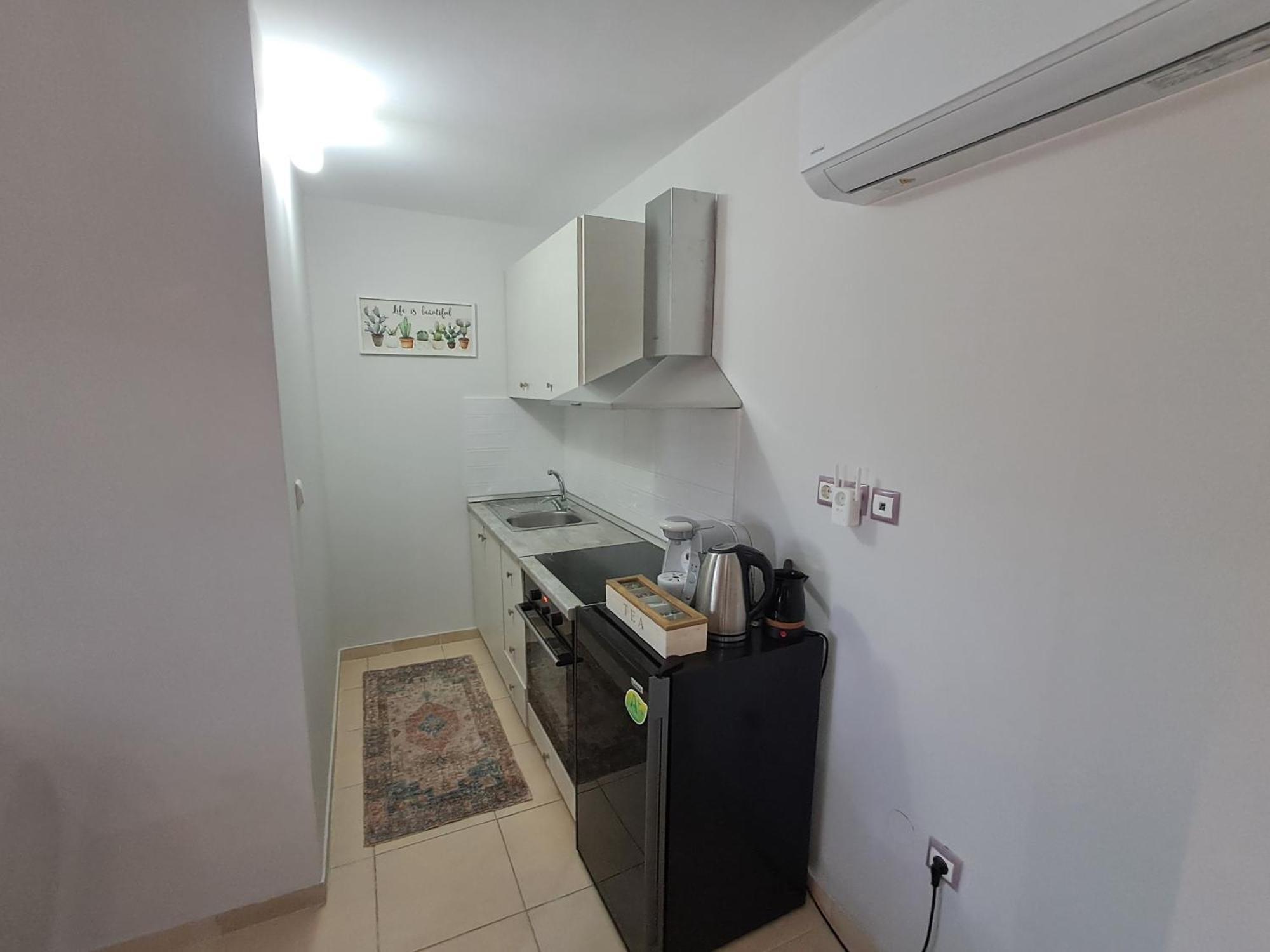 Mary'S Cozy Apartment อเล็กซานโดรโพลิส ภายนอก รูปภาพ