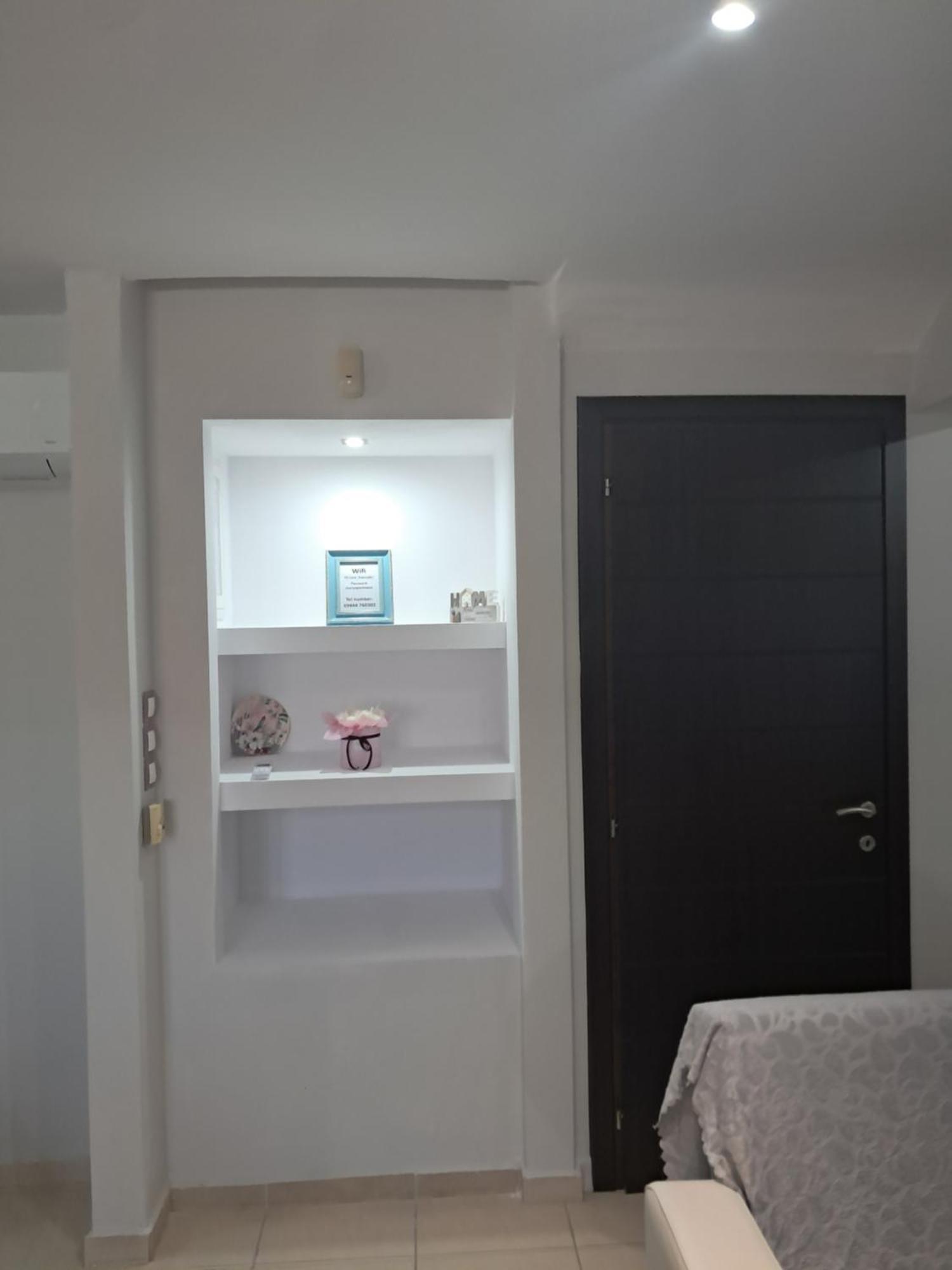 Mary'S Cozy Apartment อเล็กซานโดรโพลิส ภายนอก รูปภาพ