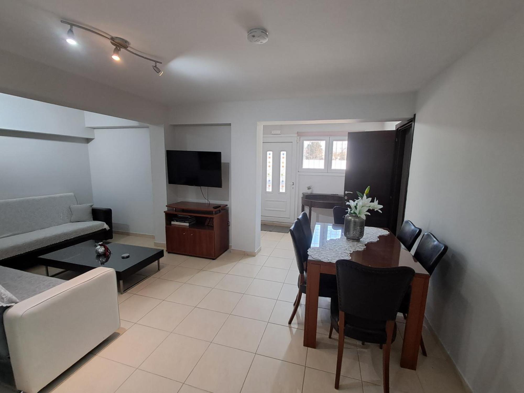 Mary'S Cozy Apartment อเล็กซานโดรโพลิส ภายนอก รูปภาพ