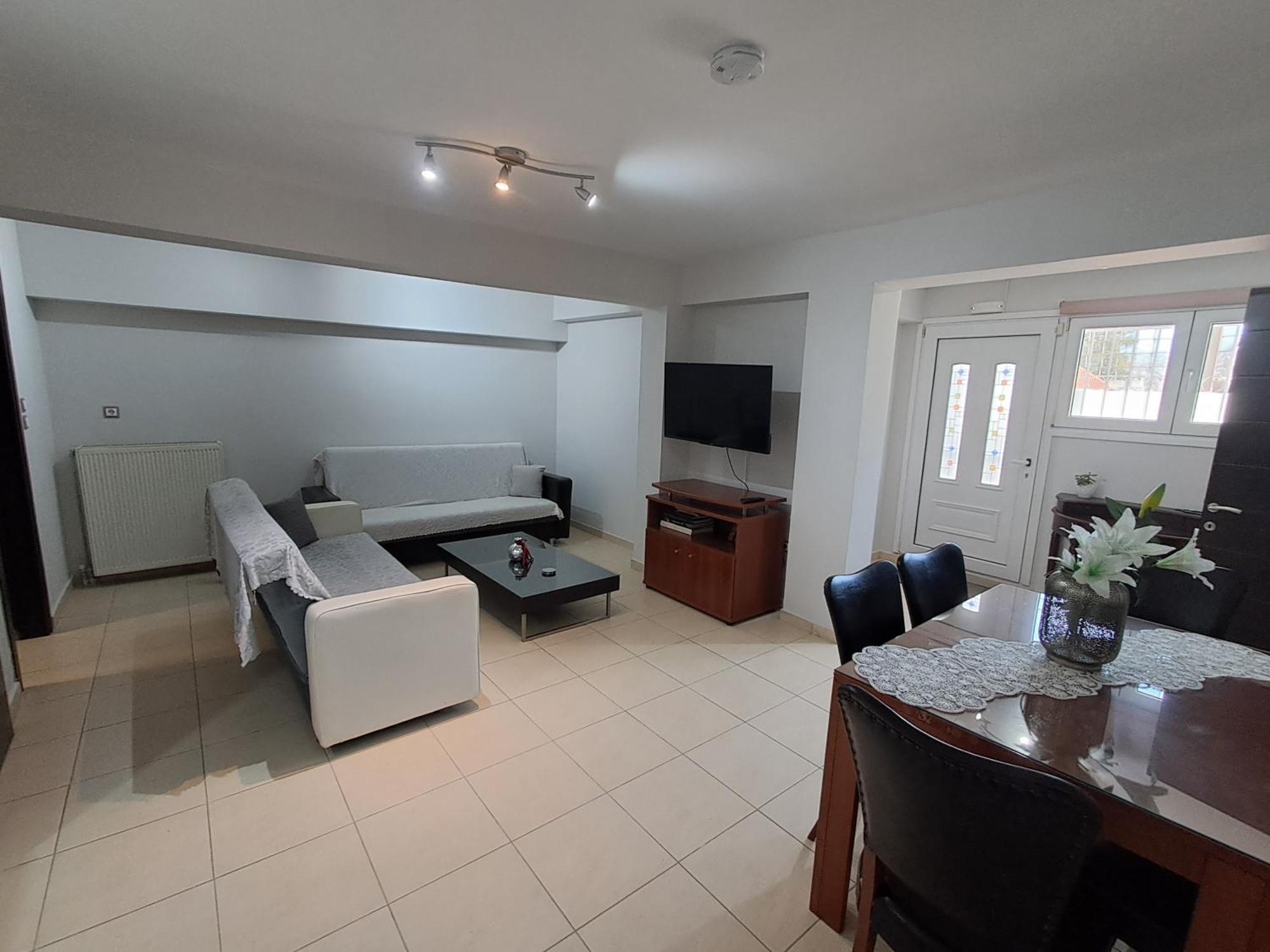 Mary'S Cozy Apartment อเล็กซานโดรโพลิส ภายนอก รูปภาพ