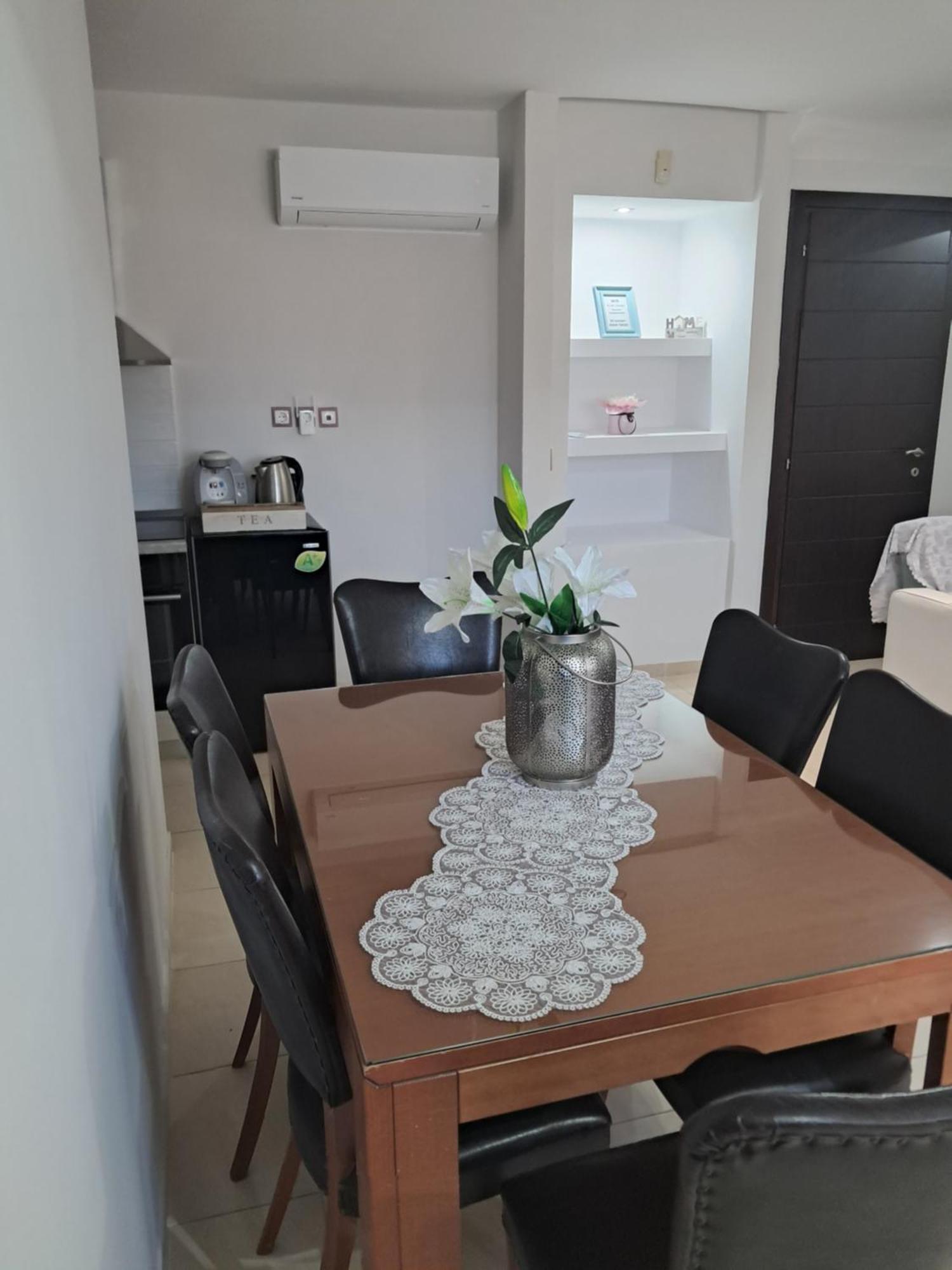 Mary'S Cozy Apartment อเล็กซานโดรโพลิส ภายนอก รูปภาพ