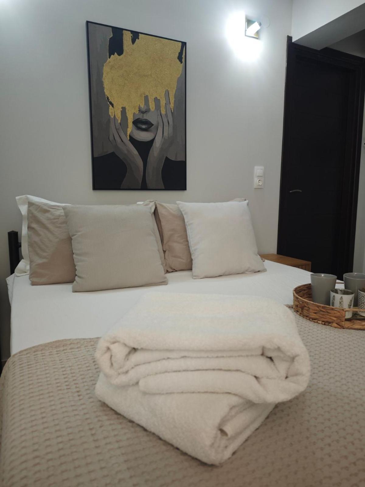 Mary'S Cozy Apartment อเล็กซานโดรโพลิส ภายนอก รูปภาพ